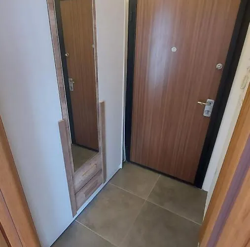 Lijepo Pozicioniran Stan, Atrakcije Blizu Apartamento Podgorica